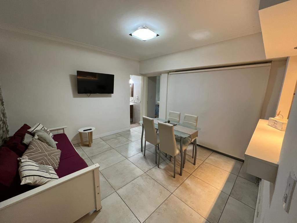 Apartamento Felipe Azar 1